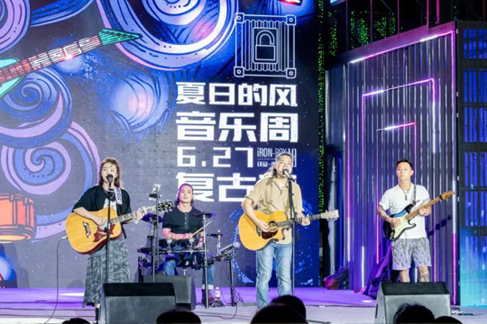 寶安日報(bào)：寶企LED顯示屏閃耀浙江文旅消費(fèi)季！聯(lián)誠發(fā)助力打造沉浸式旅游消費(fèi)氛圍
